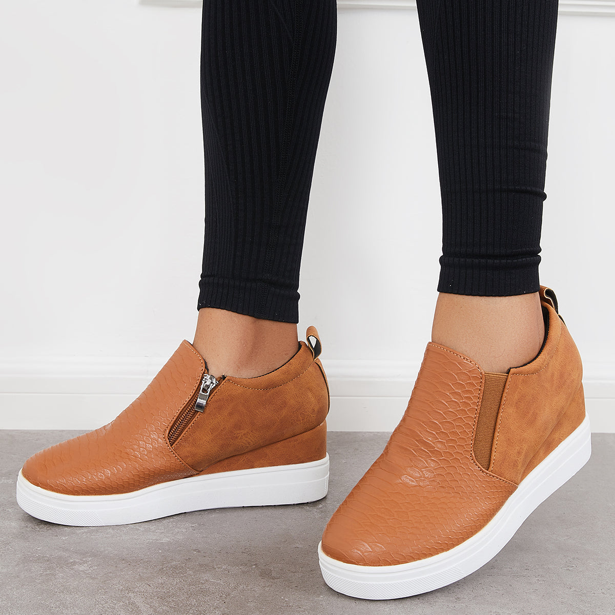 Comfortable Orthopedic Sneakers for Daily Wear