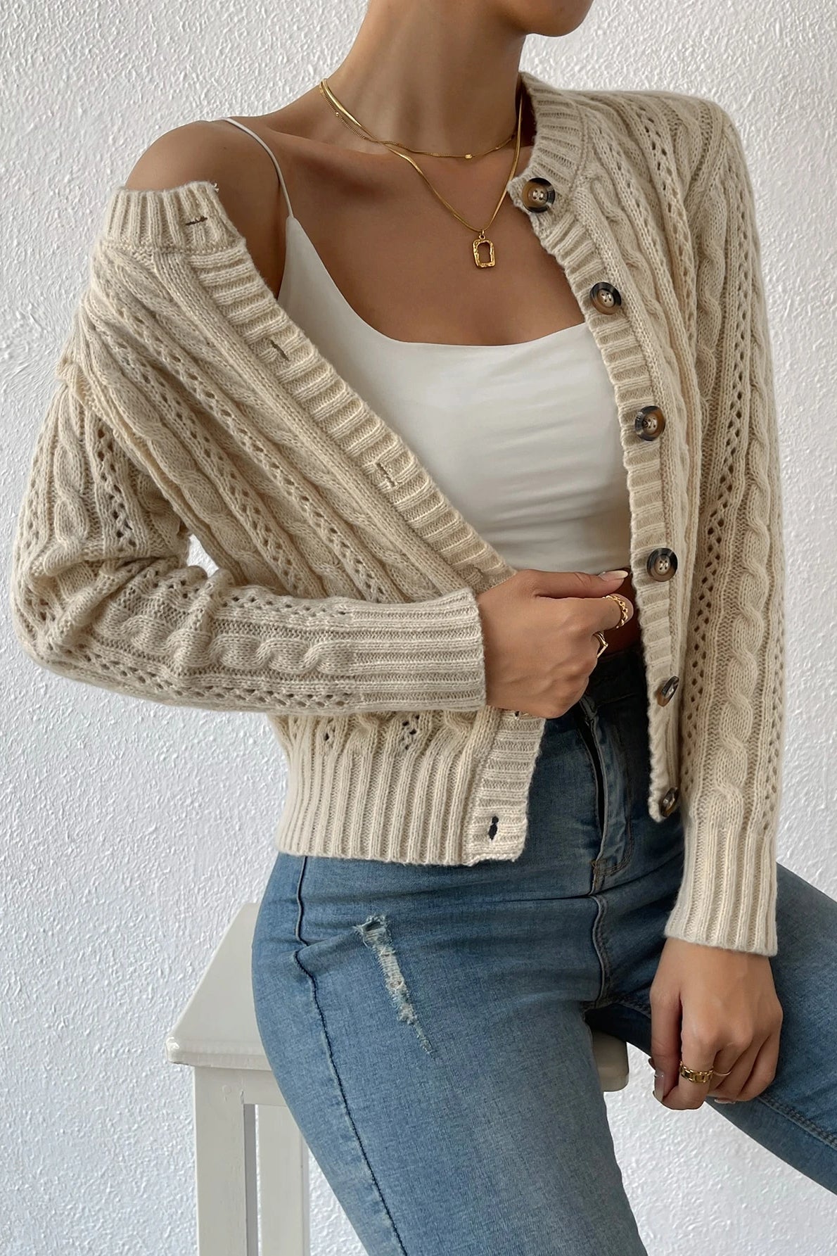 Crew Neck Long Sleeve Button Front Cable Knit Cropped Cardigan 3