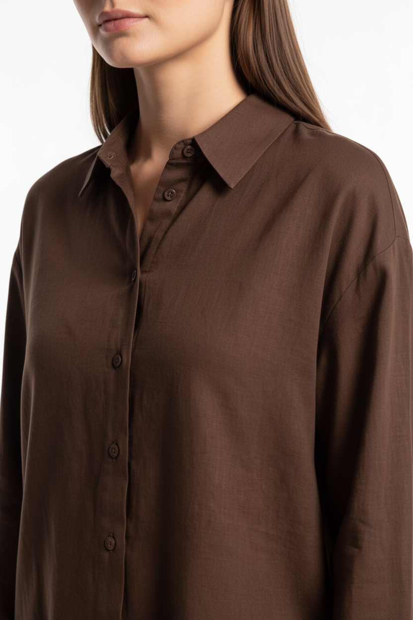 Elegant Relaxed Button Blouse with Soft Fabric and Versatile Fit - Jamota
