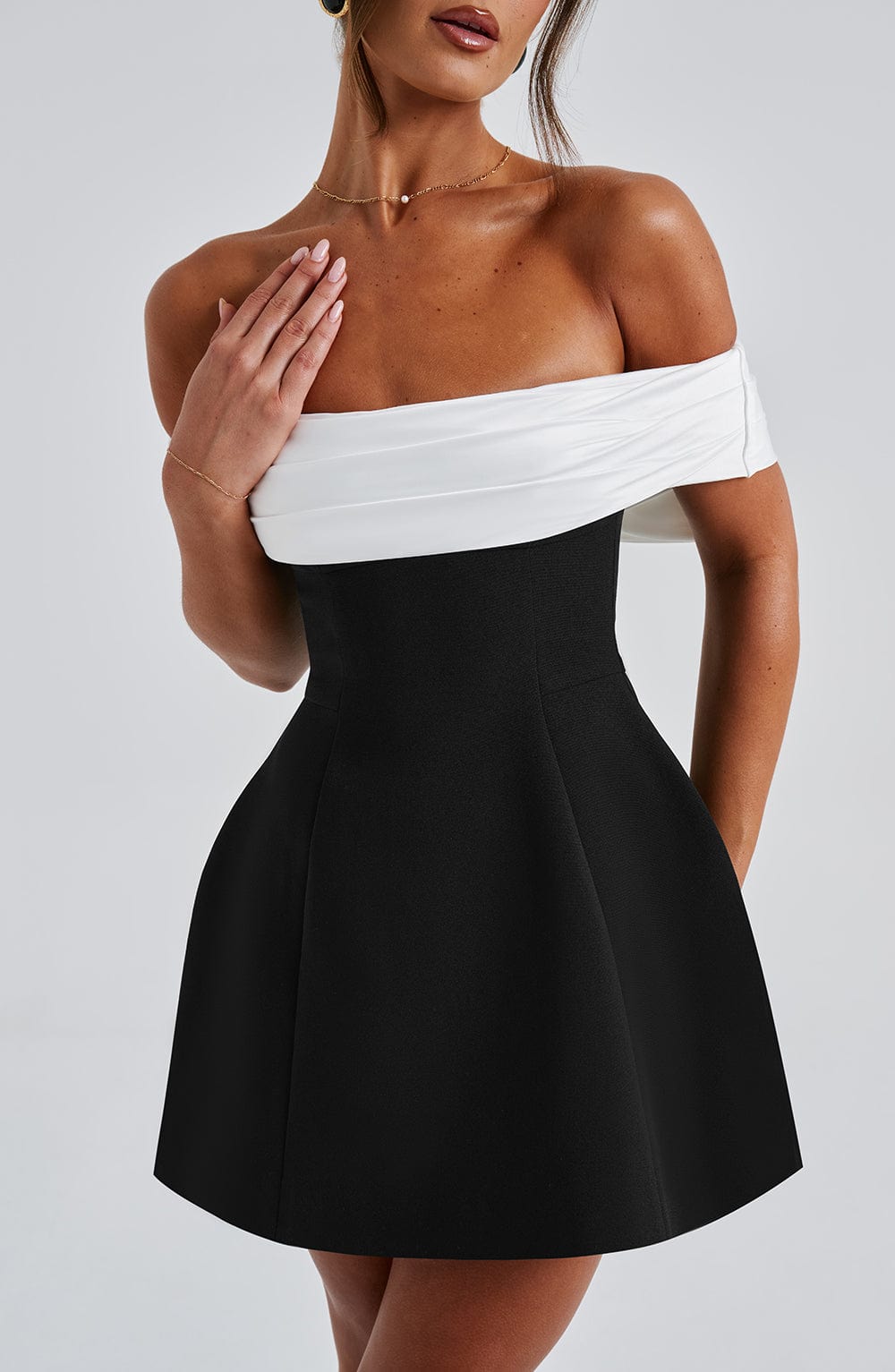 Vilma Effortless Mini Dress Elevated Occasion Wear