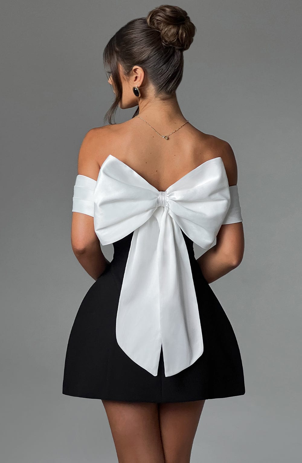 Off Shoulder Colorblock Fit and Flare Pocket Mini Dress