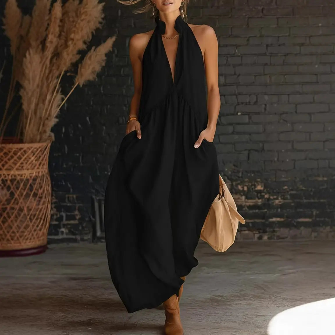 Halter Neck Deep V-Neck Pocket Maxi Dress