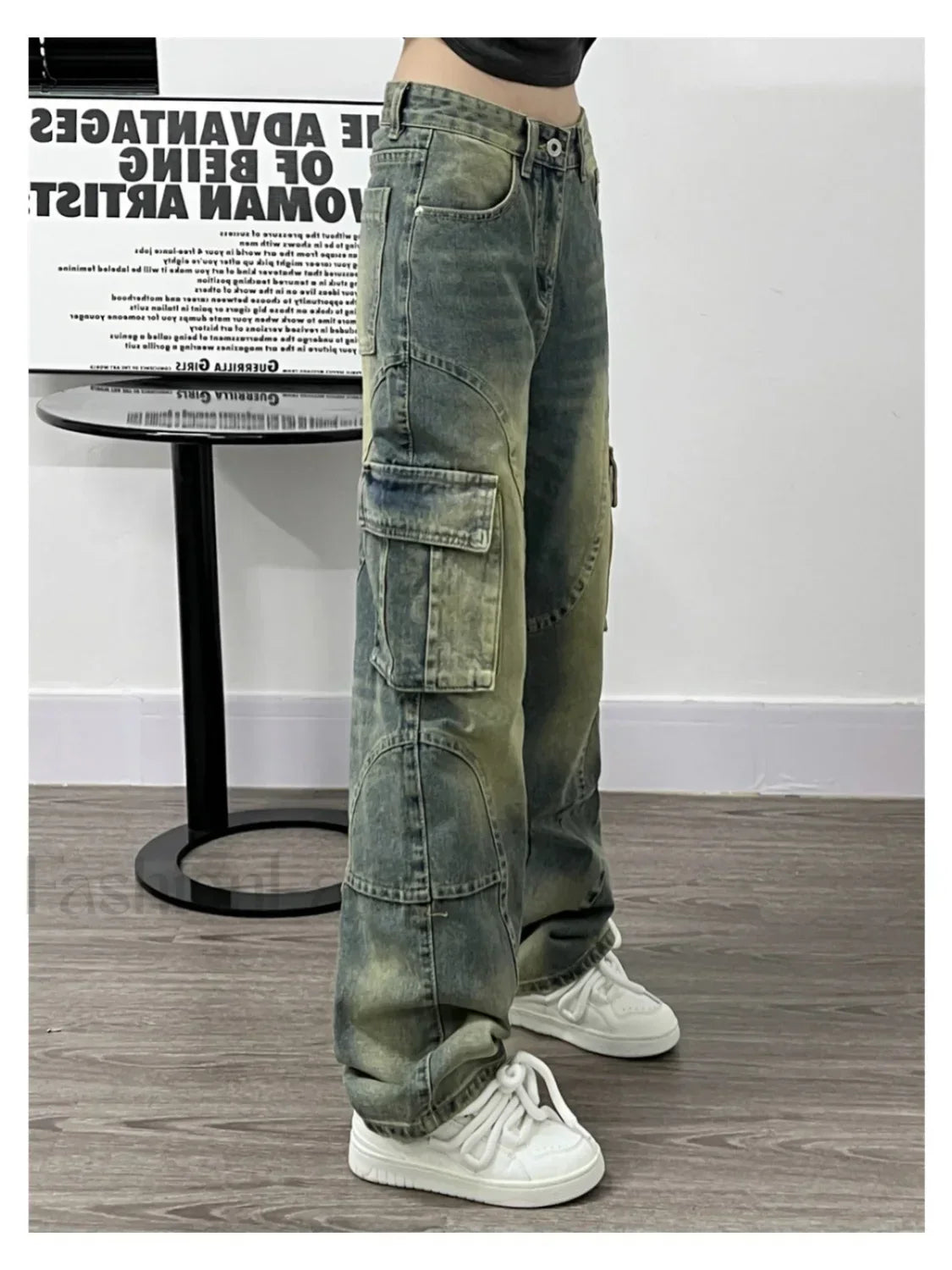 Distressed Big Graceful Pocket Cargo Jeans