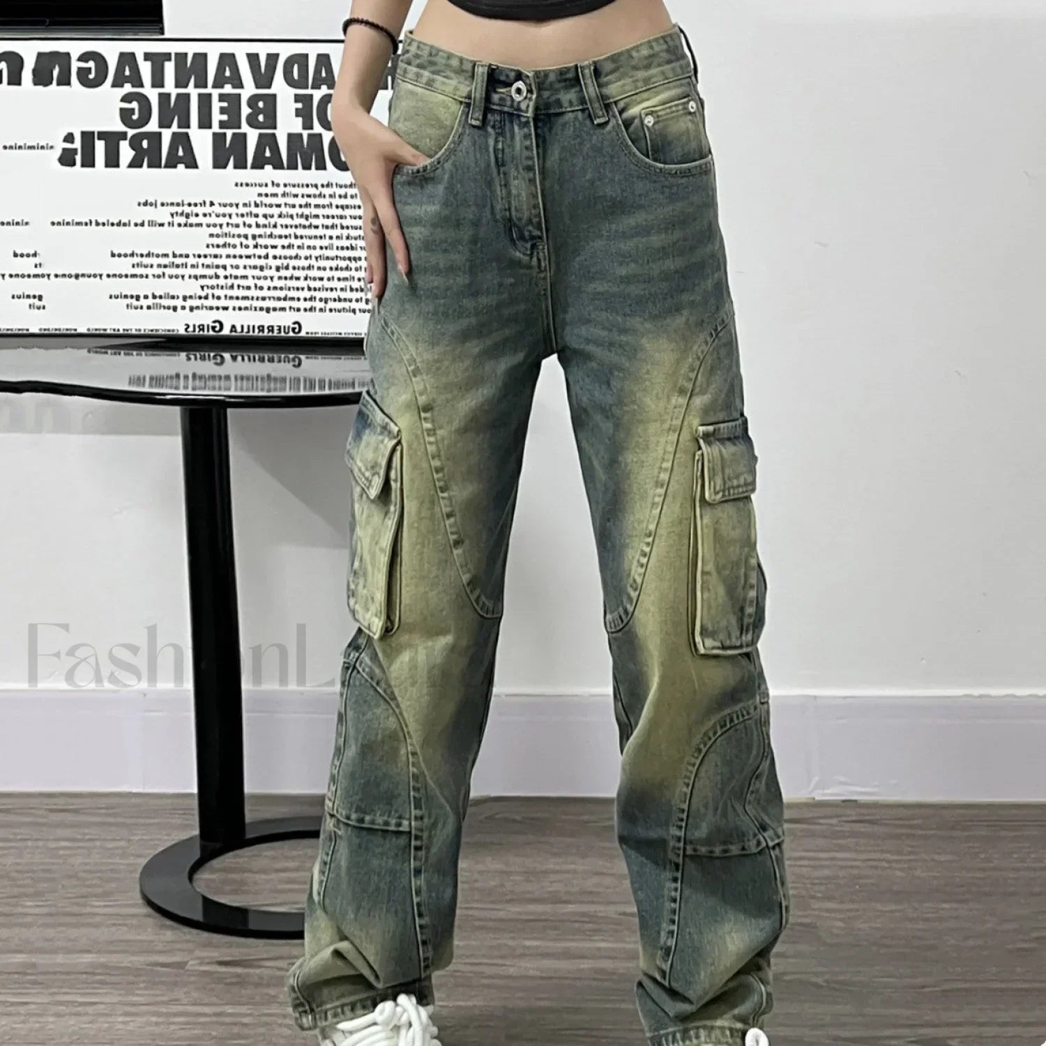 Distressed Big Graceful Pocket Cargo Jeans