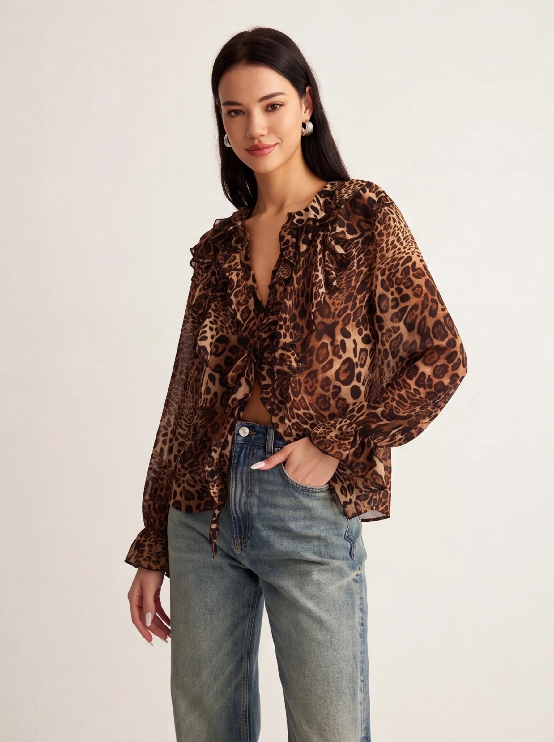 Elegant Lightweight Leopard Print Blouse with Short Sleeves & Breathab