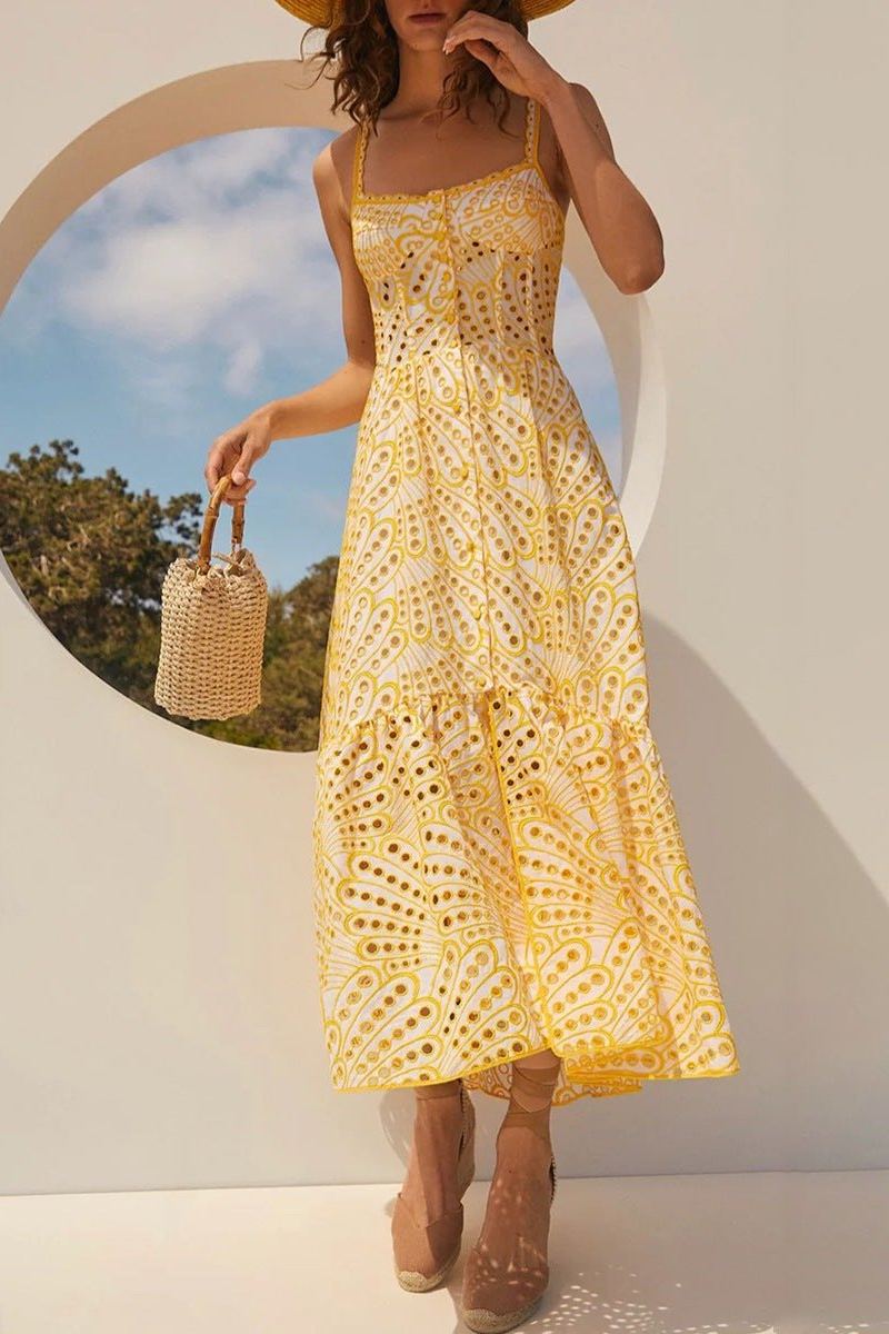 Dolly Embroidered Lace Midi Bustier Dress - View 3