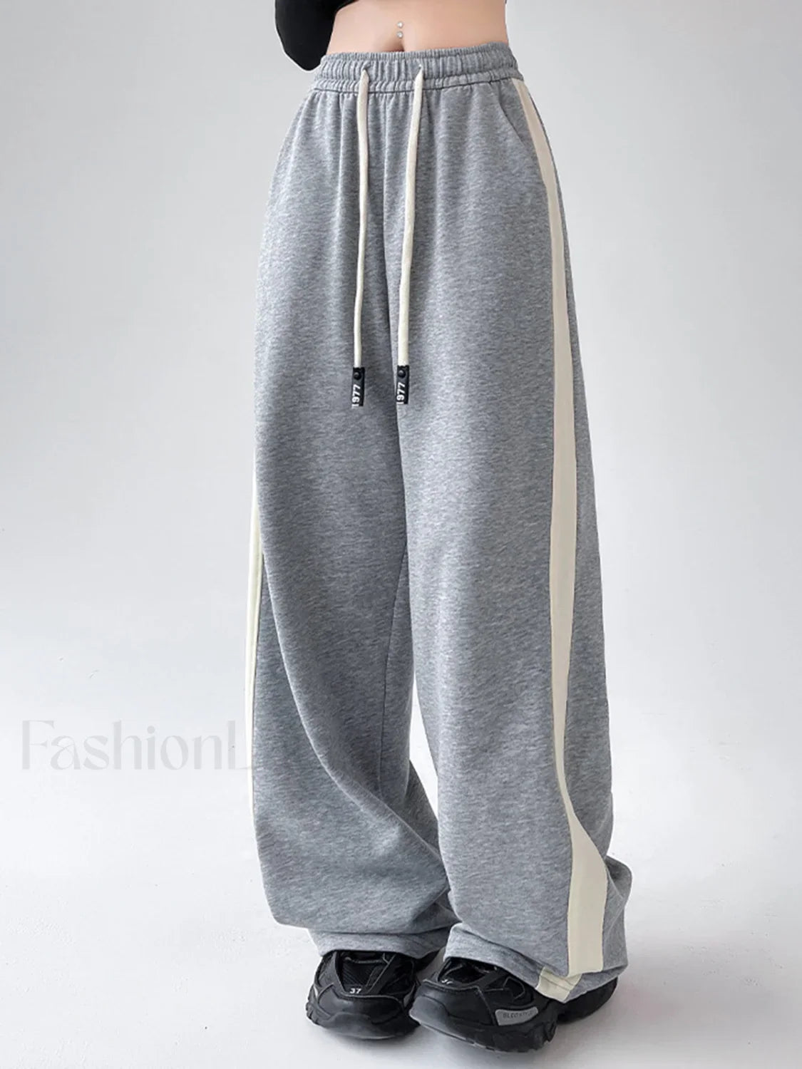 Drawstring Contrast Trim Trendy Wide Leg Sweatpants