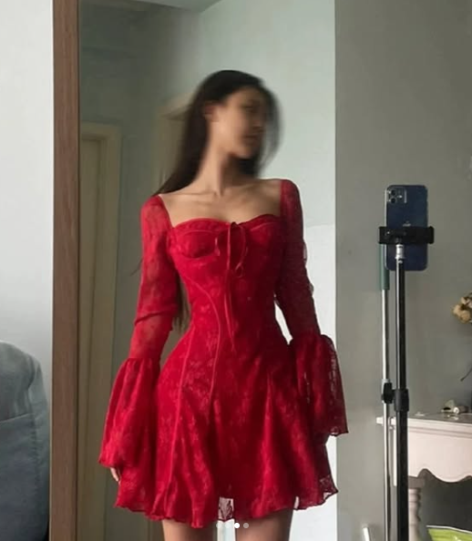 Charming Red Sweatheart Neck Lace A Line Homecoming Dress cc1710