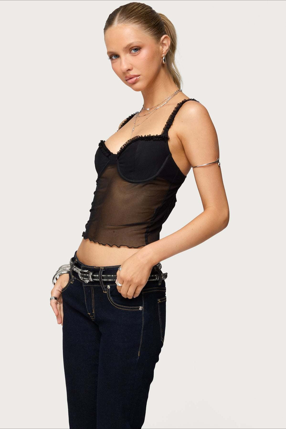 Scallop Lace Fitted Cami Top