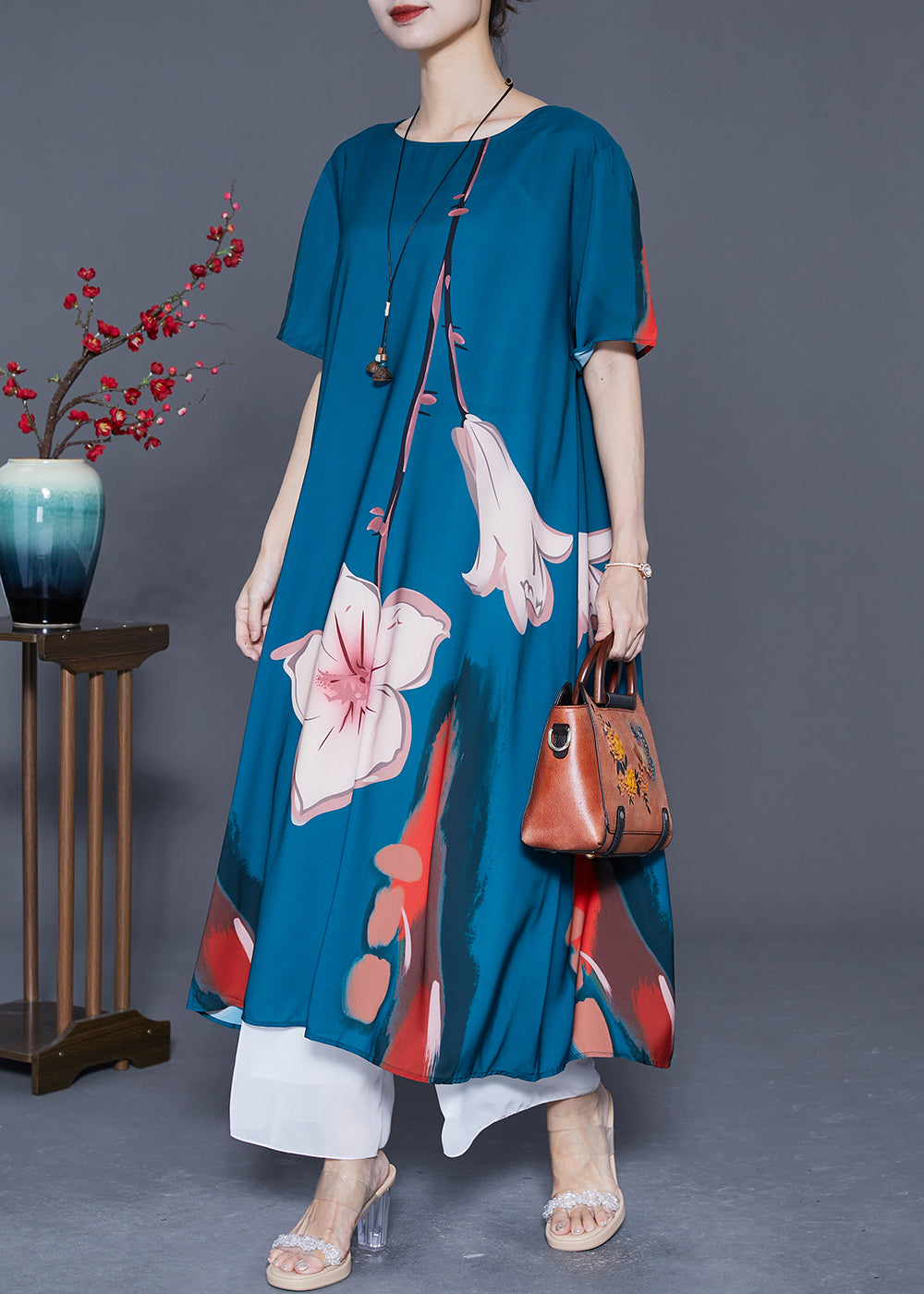 Large Floral Placement Print Short Sleeve Round Neck Oversized Maxi Dress