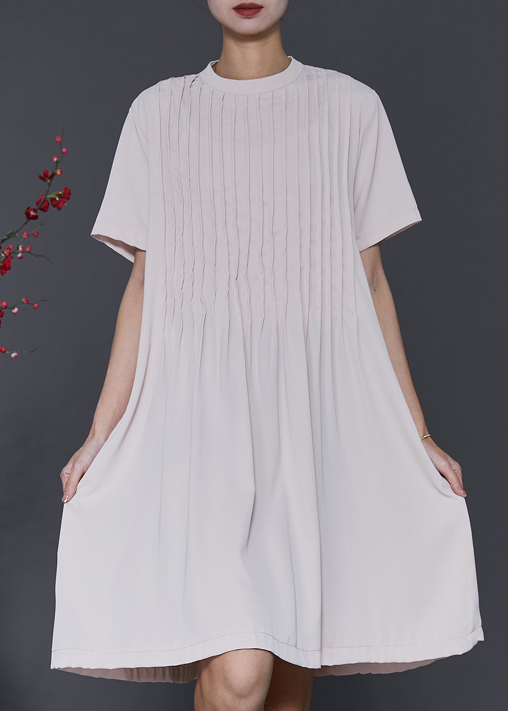 Beautifully Crafted Dress in a Classic Style