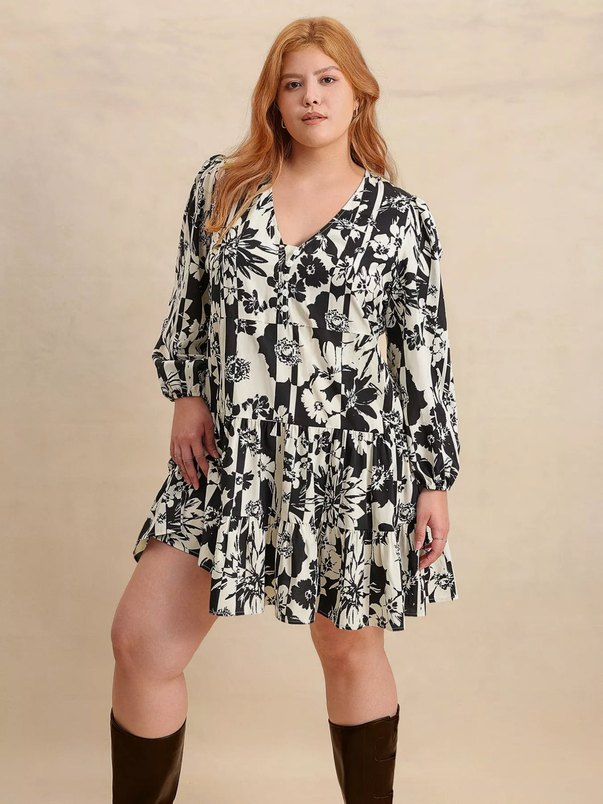 Floral Print V-Neck Balloon Sleeve Tiered Mini Dress 3
