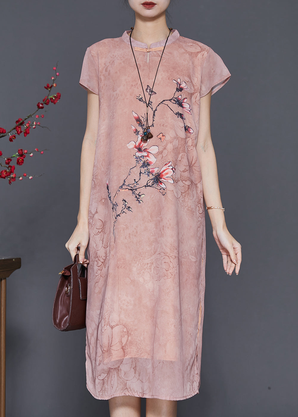 Beautifully Crafted Dress in a Classic Style