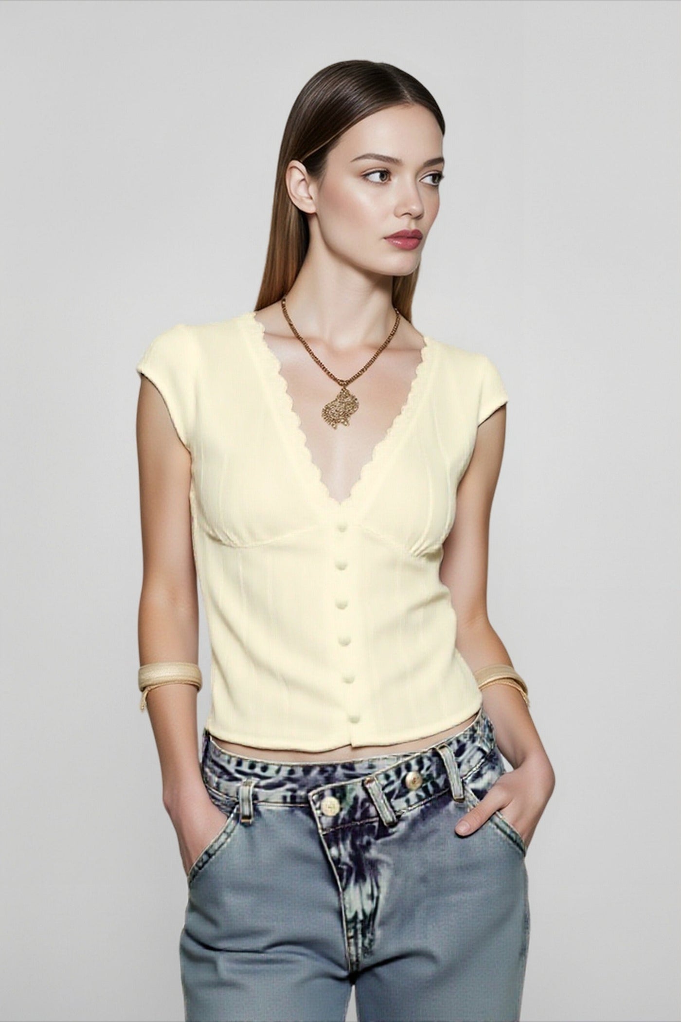 V Neck Lace Crop T-shirts