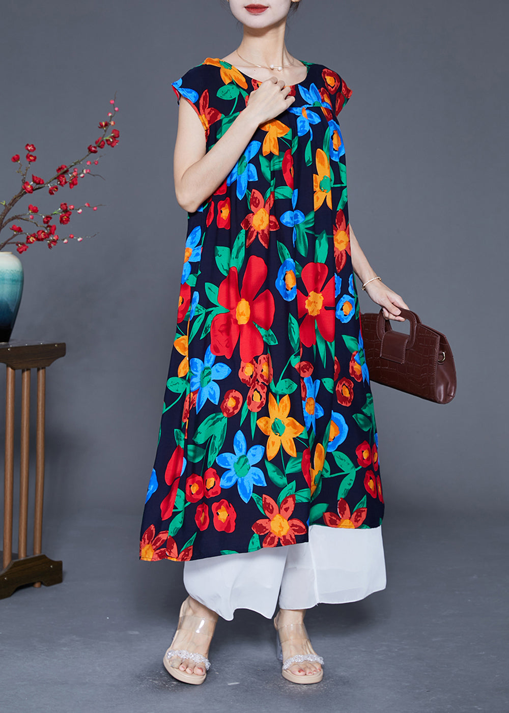 Sophisticated Dress with a Clean Classic Look
