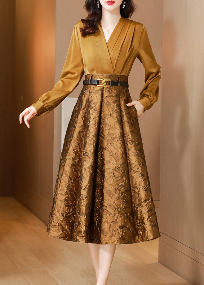 Well Tailored Dress with a Graceful Silhouette