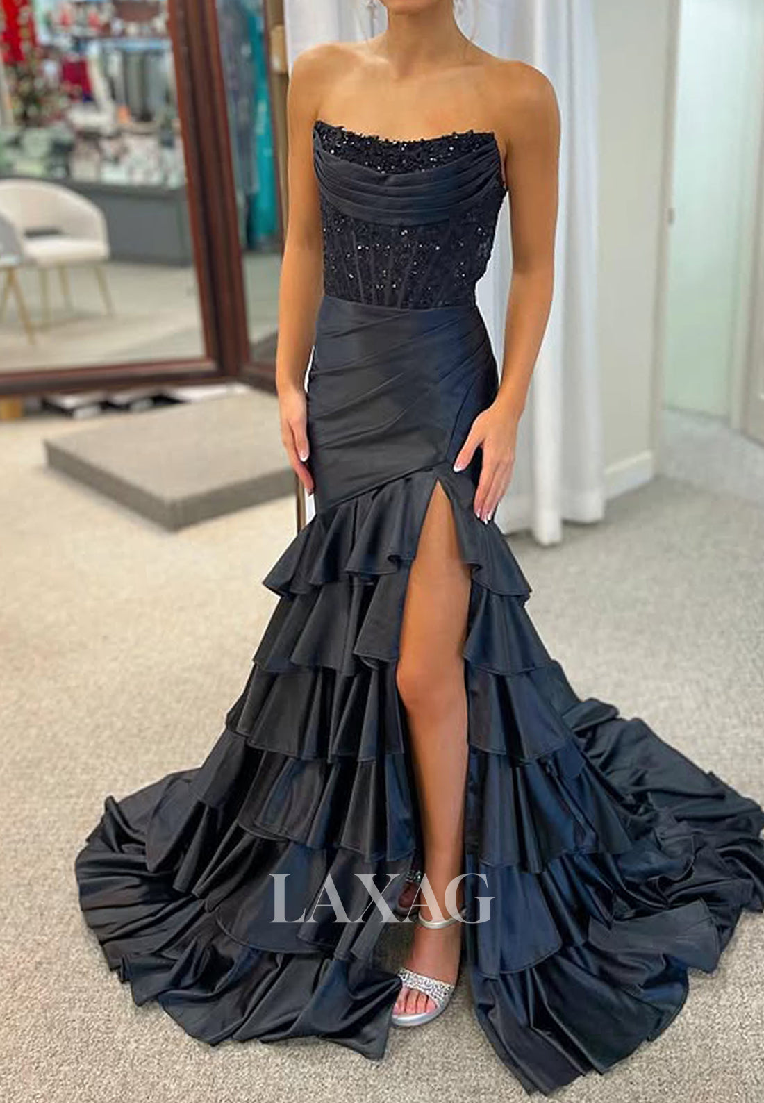 Scoop-Neck Sleeveless Satin Tiered Mermaid Prom Dress Pleated Beaded Sequined Pleated Formal Gowns