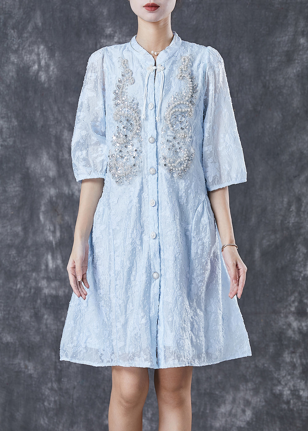 Beautifully Finished Dress in a Timeless Design