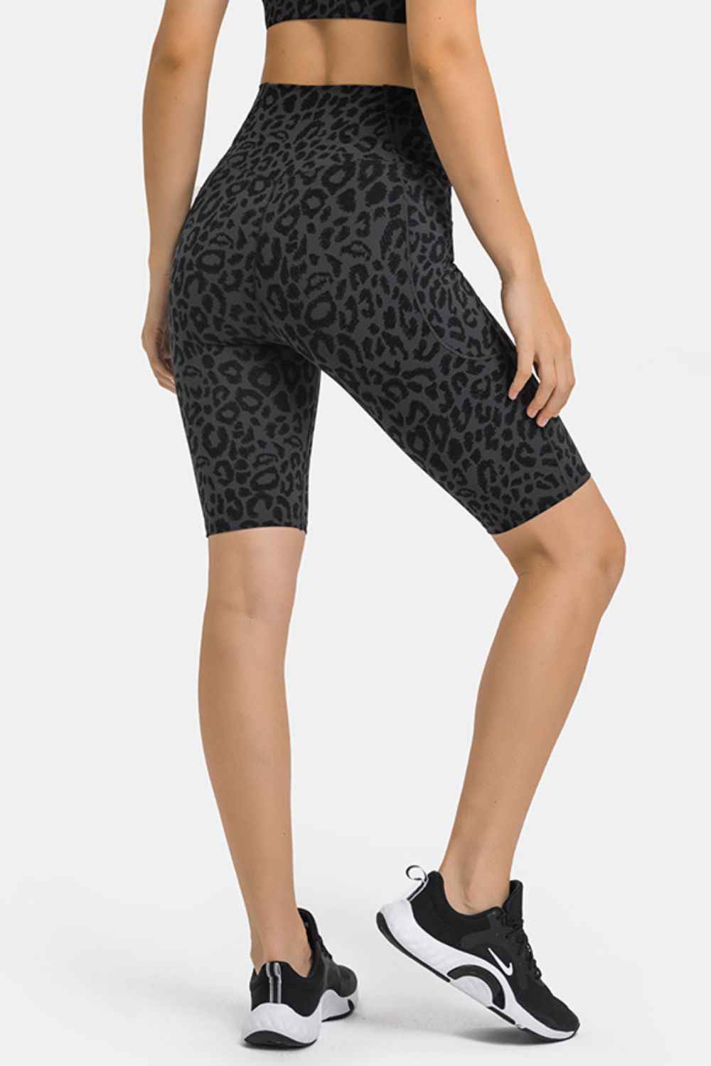 Crossover High Waist Side Pocket Knee Length Biker Shorts 6