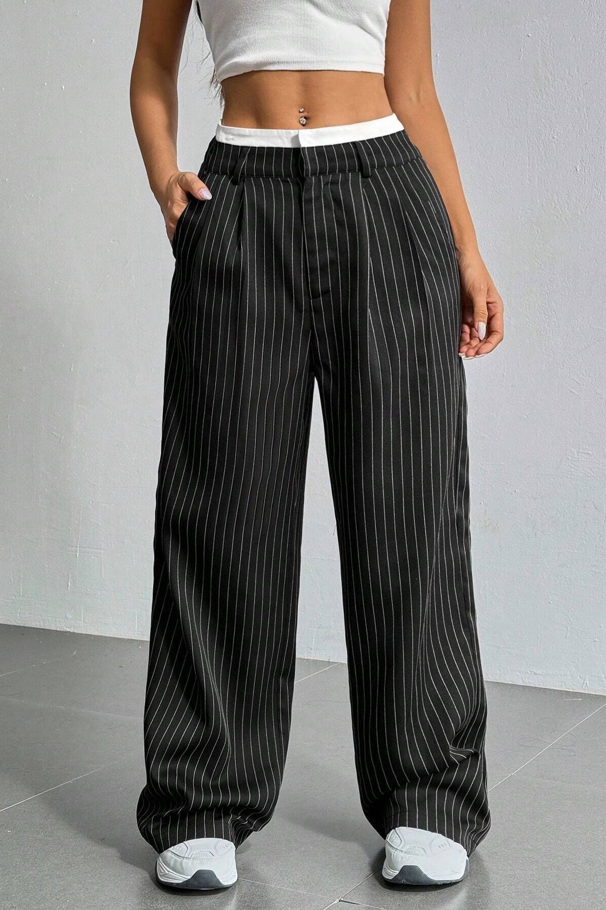 Pinstripe Contrast Waistband Pleated Wide Leg Trousers 4