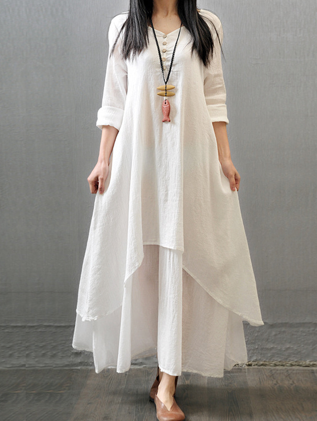 Well Tailored Dress with a Graceful Silhouette