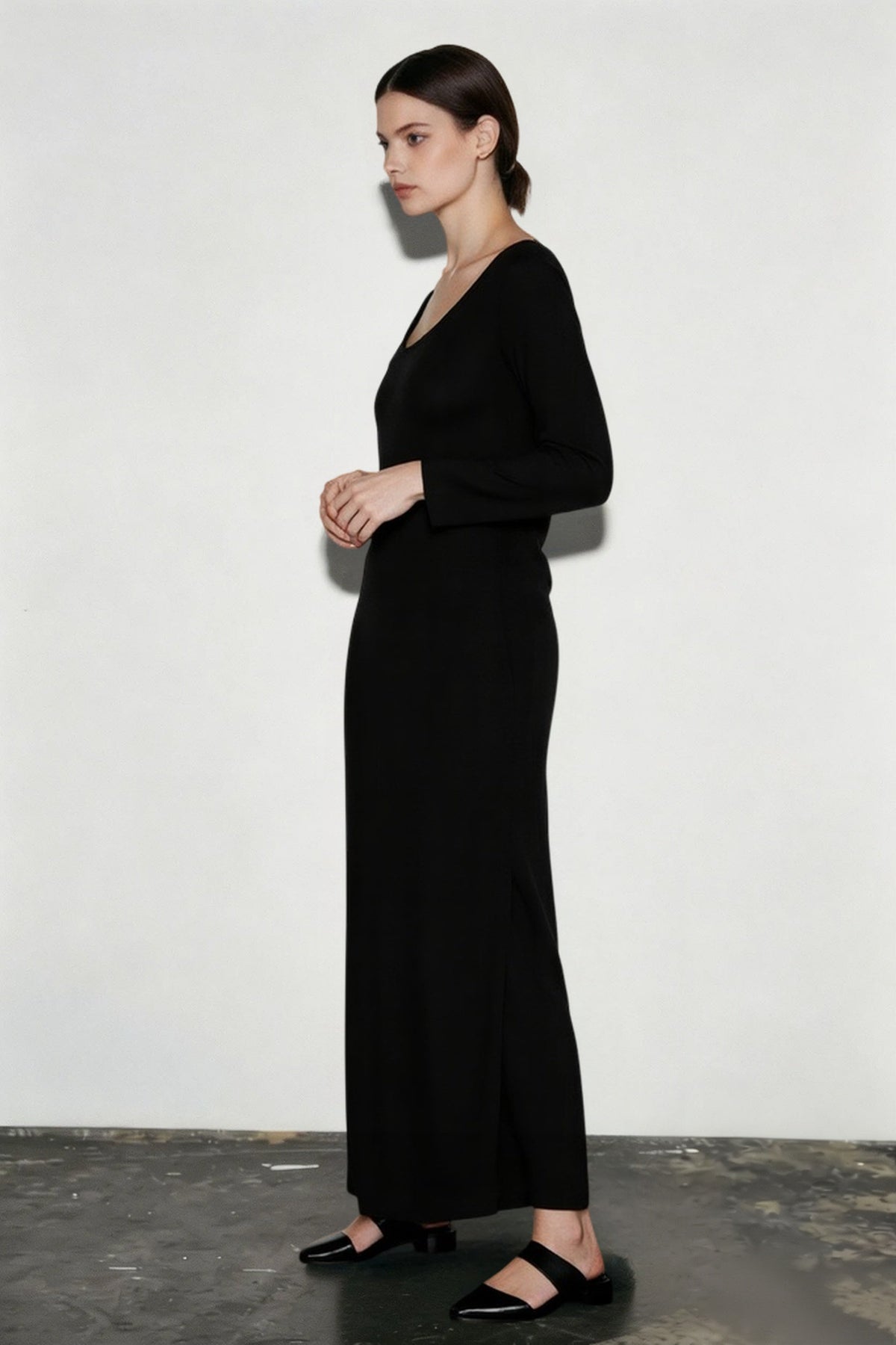 Scoop Neck Long Sleeve Bodycon Maxi Dress 3