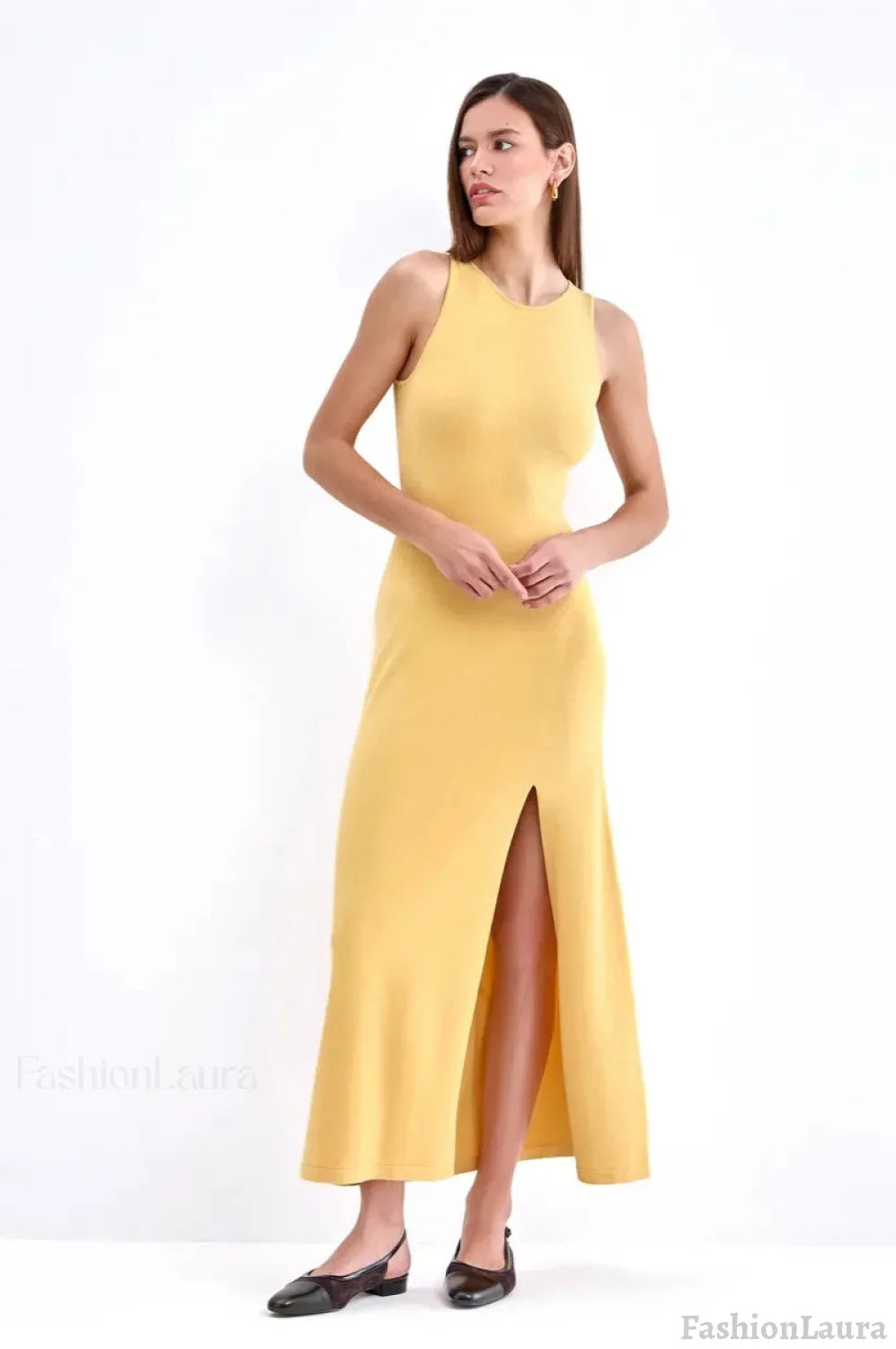 Elegant Knit Sleeveless Sweater Dress