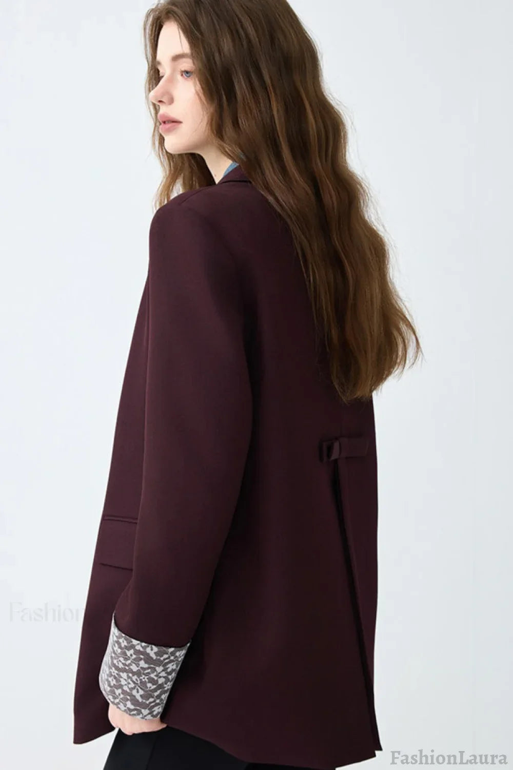 Elegant Mid-Length Office Blazer