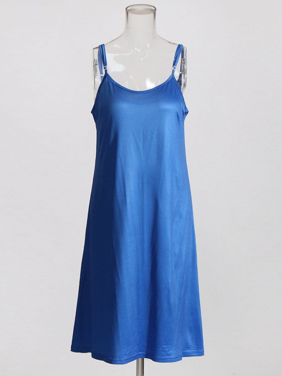 Evelyn Lace Midi Dress - View 9