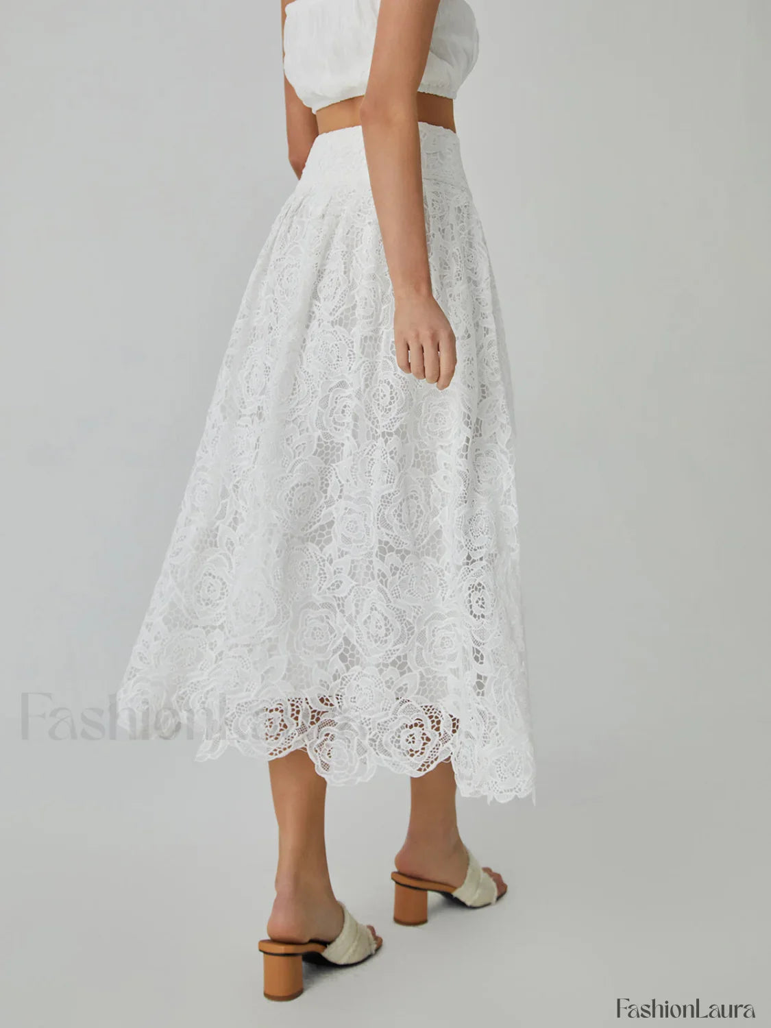 Eyelet Rosebud Graceful Pattern Maxi Skirt