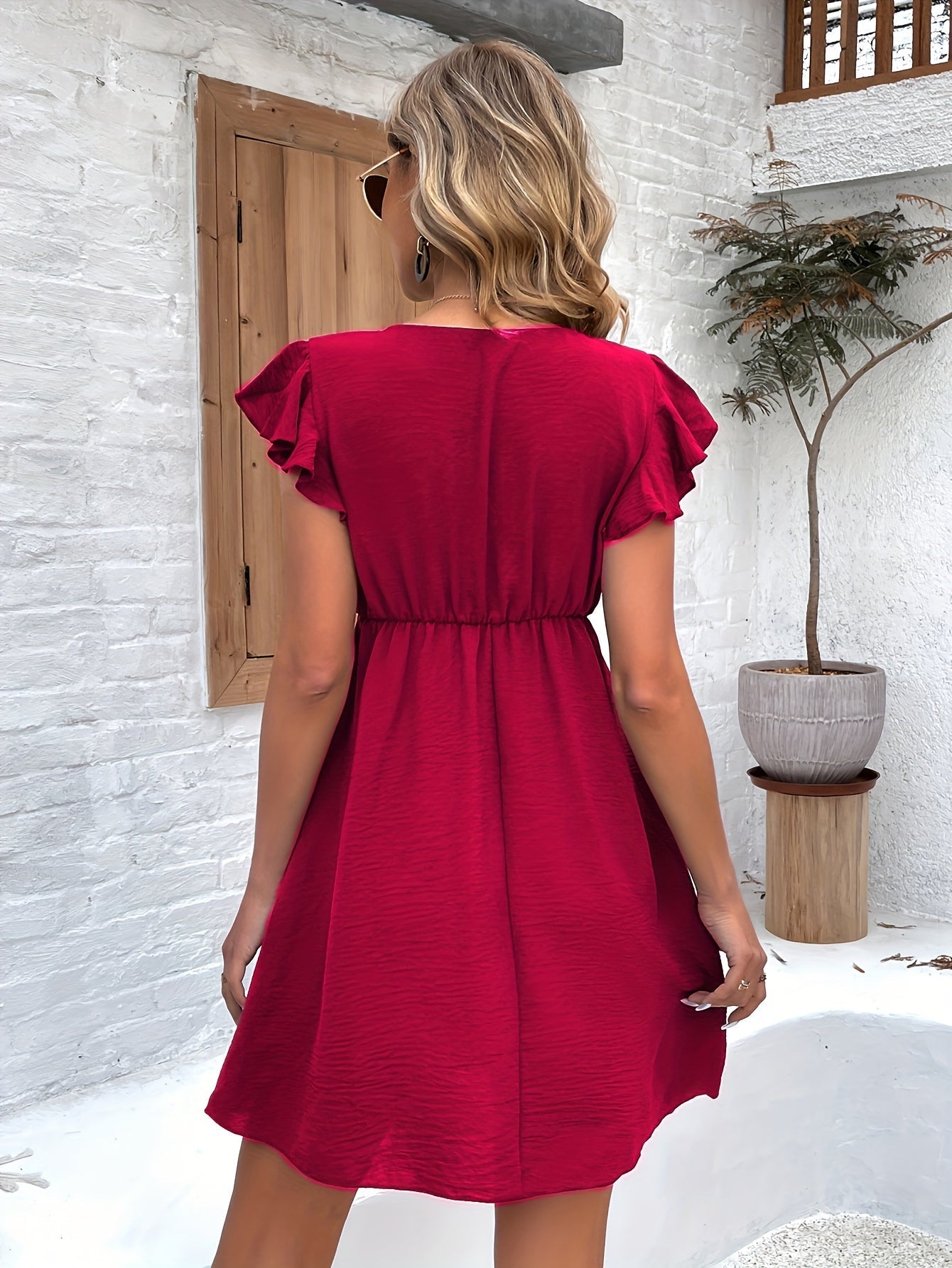 Kamila Tailored and Elegant Dress for Women Romantic Soft Style
