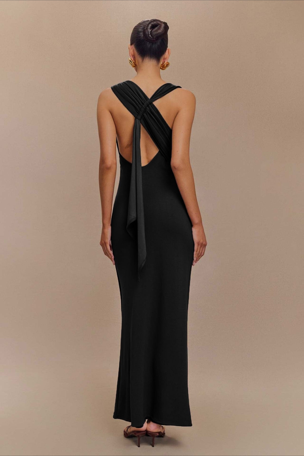 Sleeveless High Neck Column Bodycon Maxi Party Gown - View 10