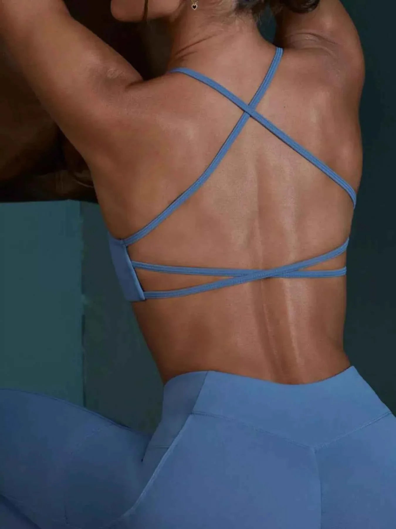 Seamless Cross-Waist Cami and Leggings Active Set