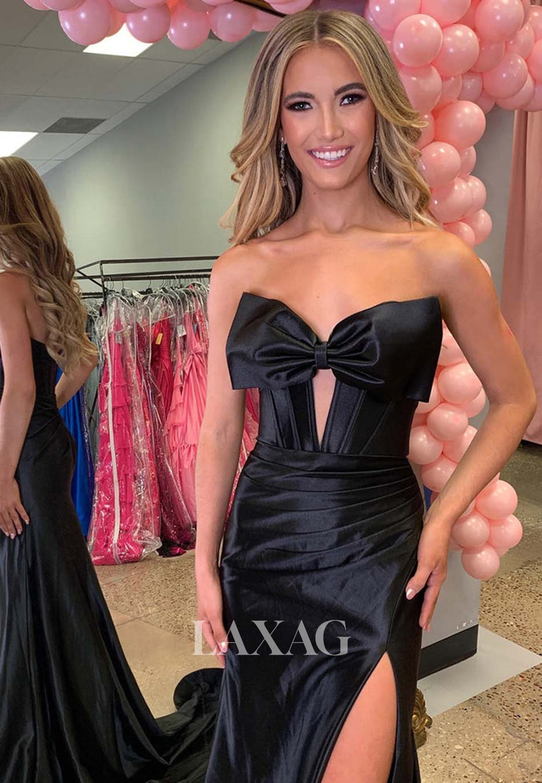 Bow-Sweetheart Sleeveless Mermaid Prom Dress Off-Shoulder Pleated Satin Formal Gowns with Sweep Train