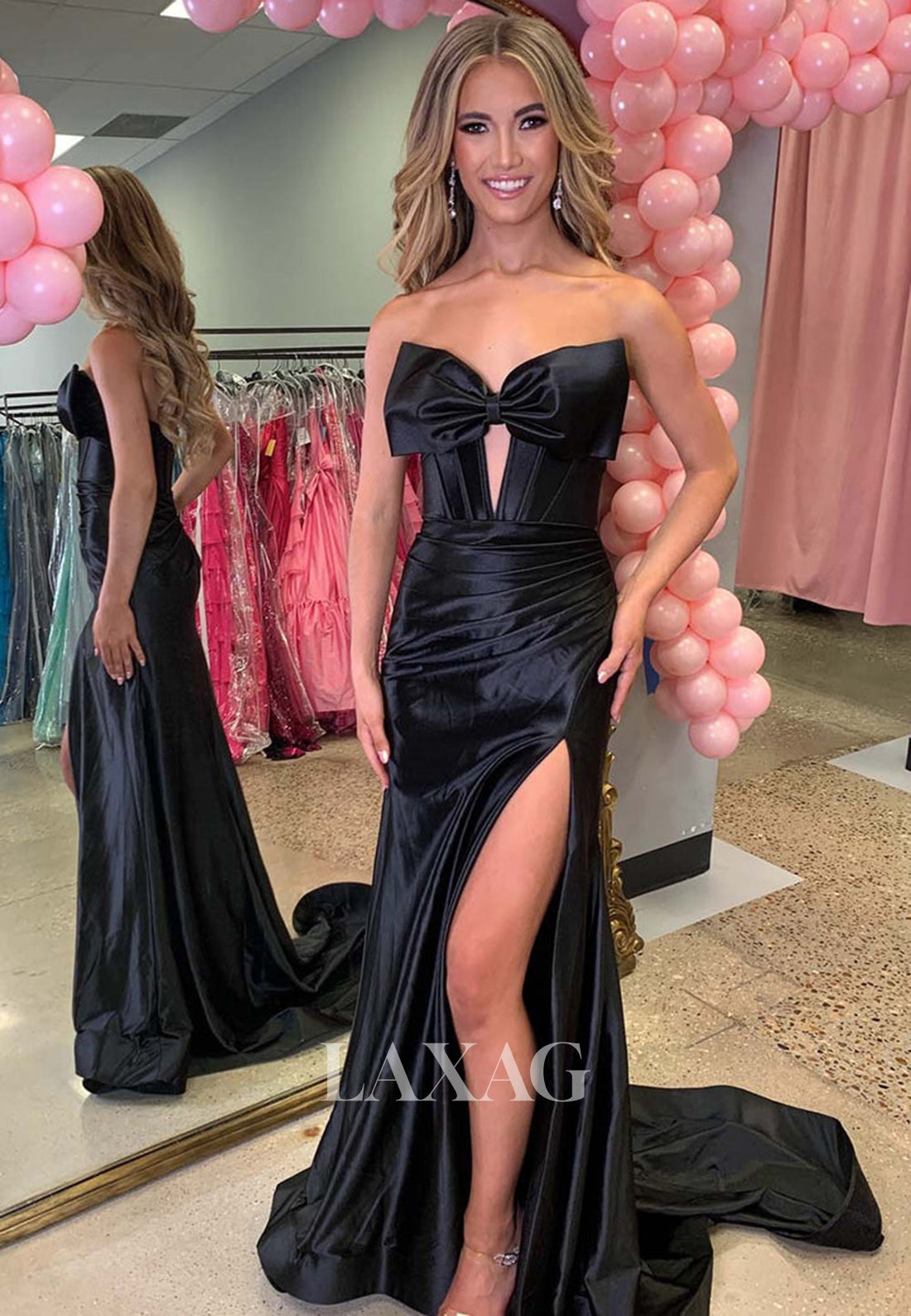 Bow-Sweetheart Sleeveless Mermaid Prom Dress Off-Shoulder Pleated Satin Formal Gowns with Sweep Train