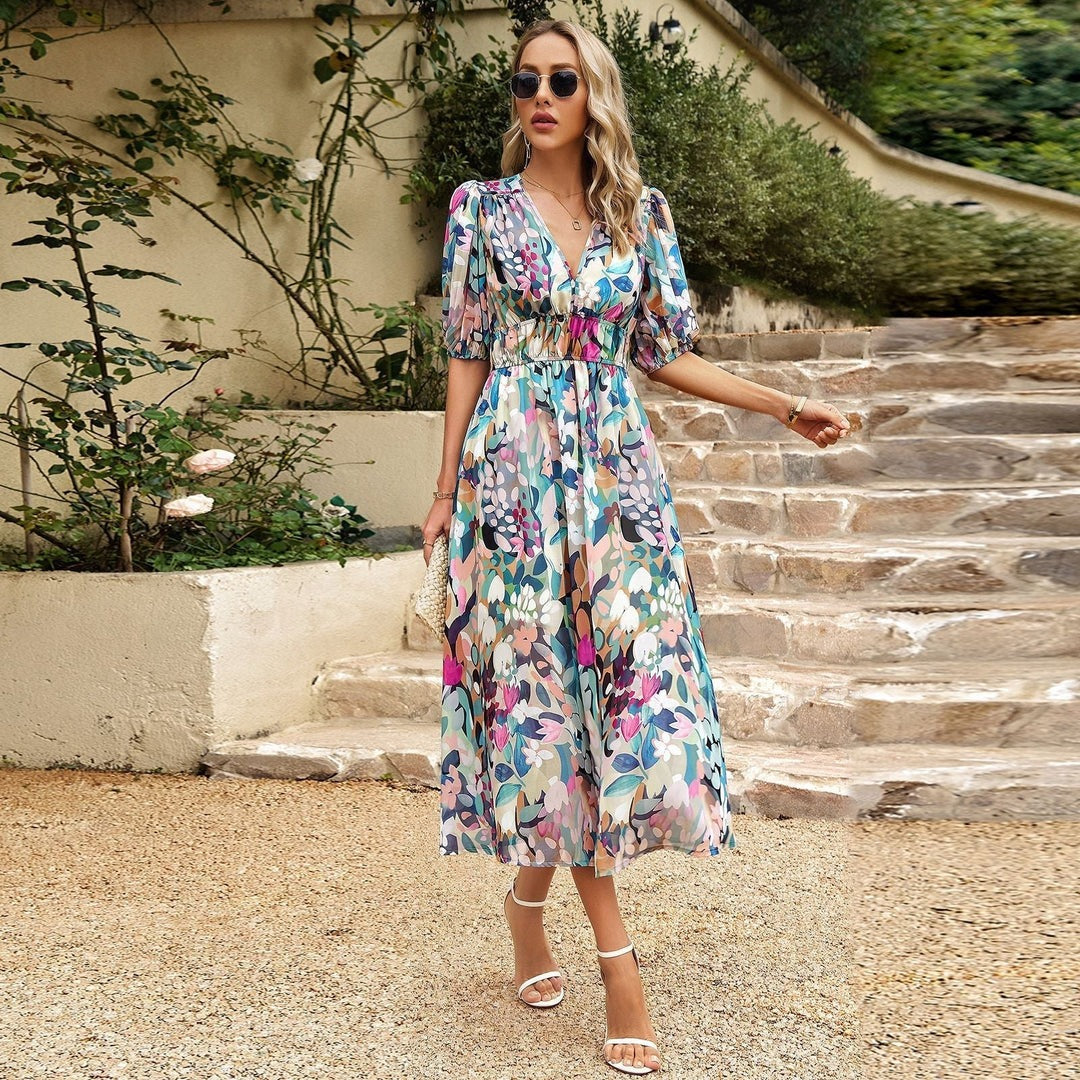 Lyrica Dress With V Neck