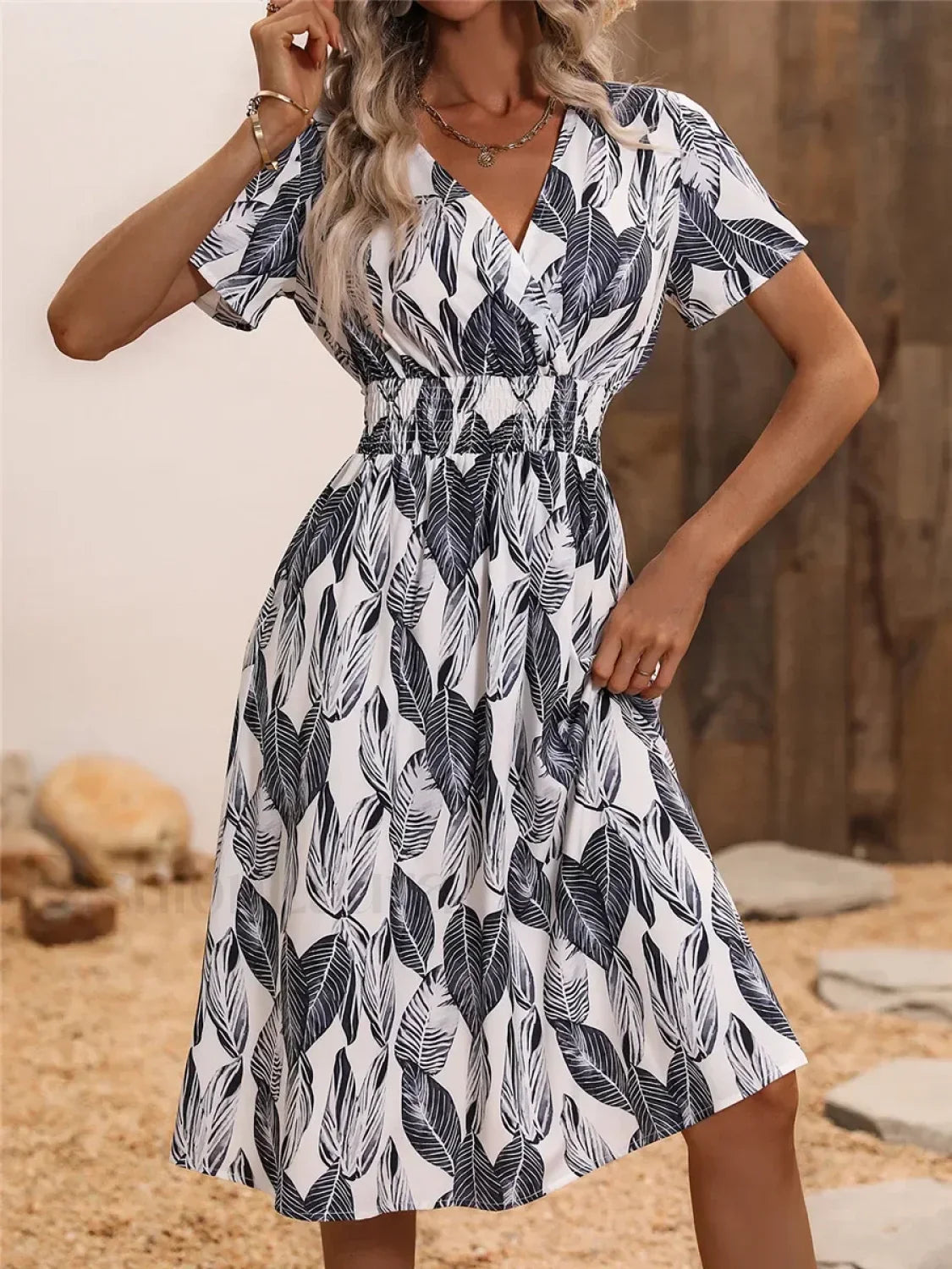Floral Chic Summer Short Sleeve Fashionable Midi Dress Zebra stripe / S