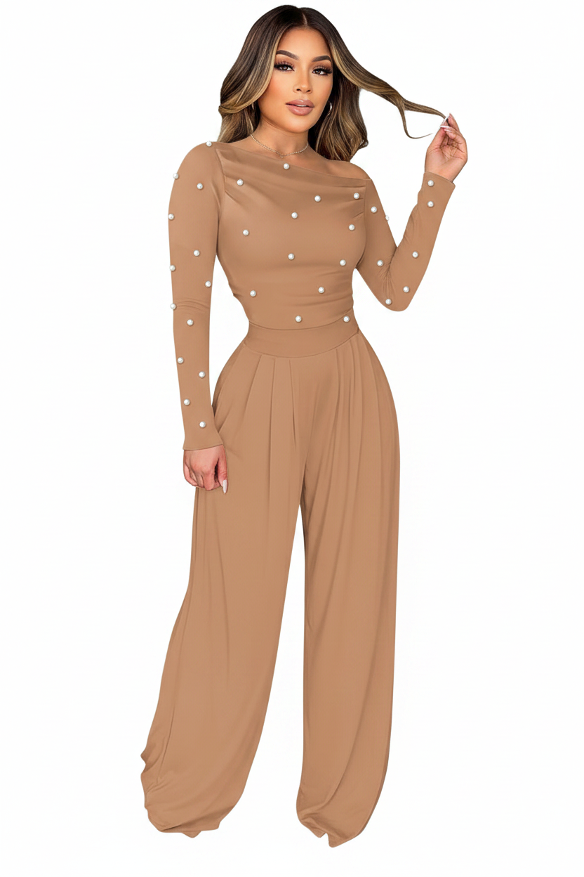 Elegant Black Jumpsuit for Women | Tailored Fit & Versatile Design
