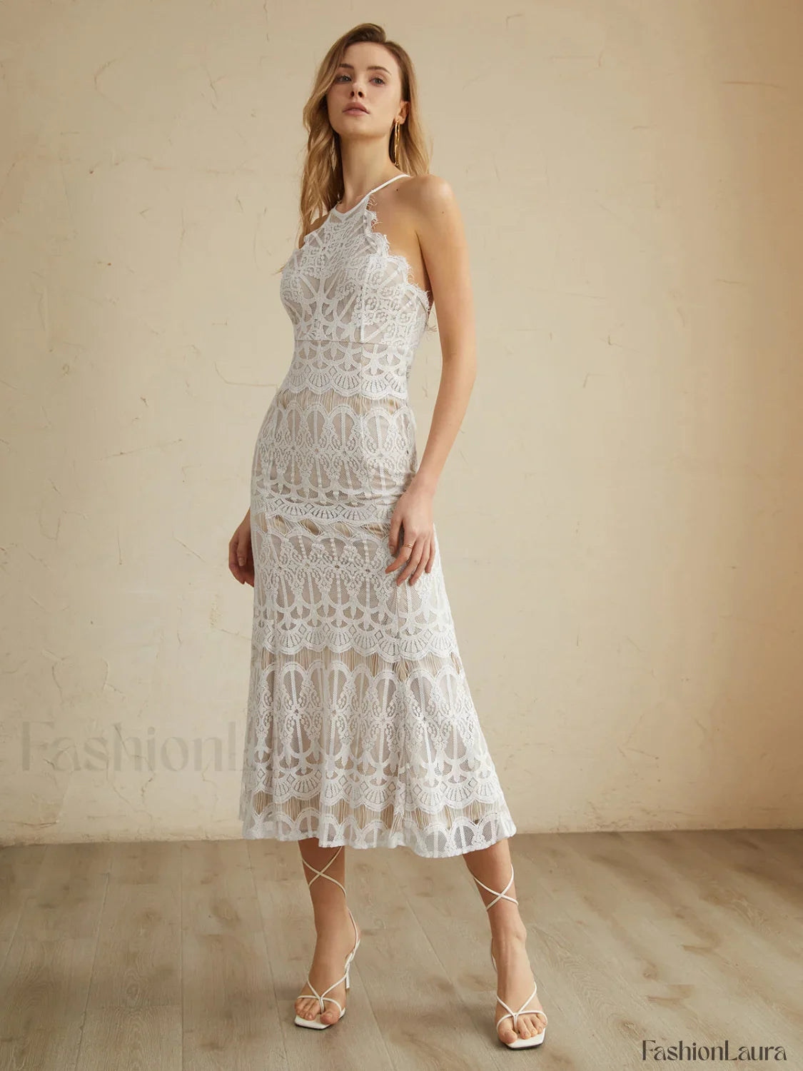 Glamorous Lace Graceful Halter Long Dress