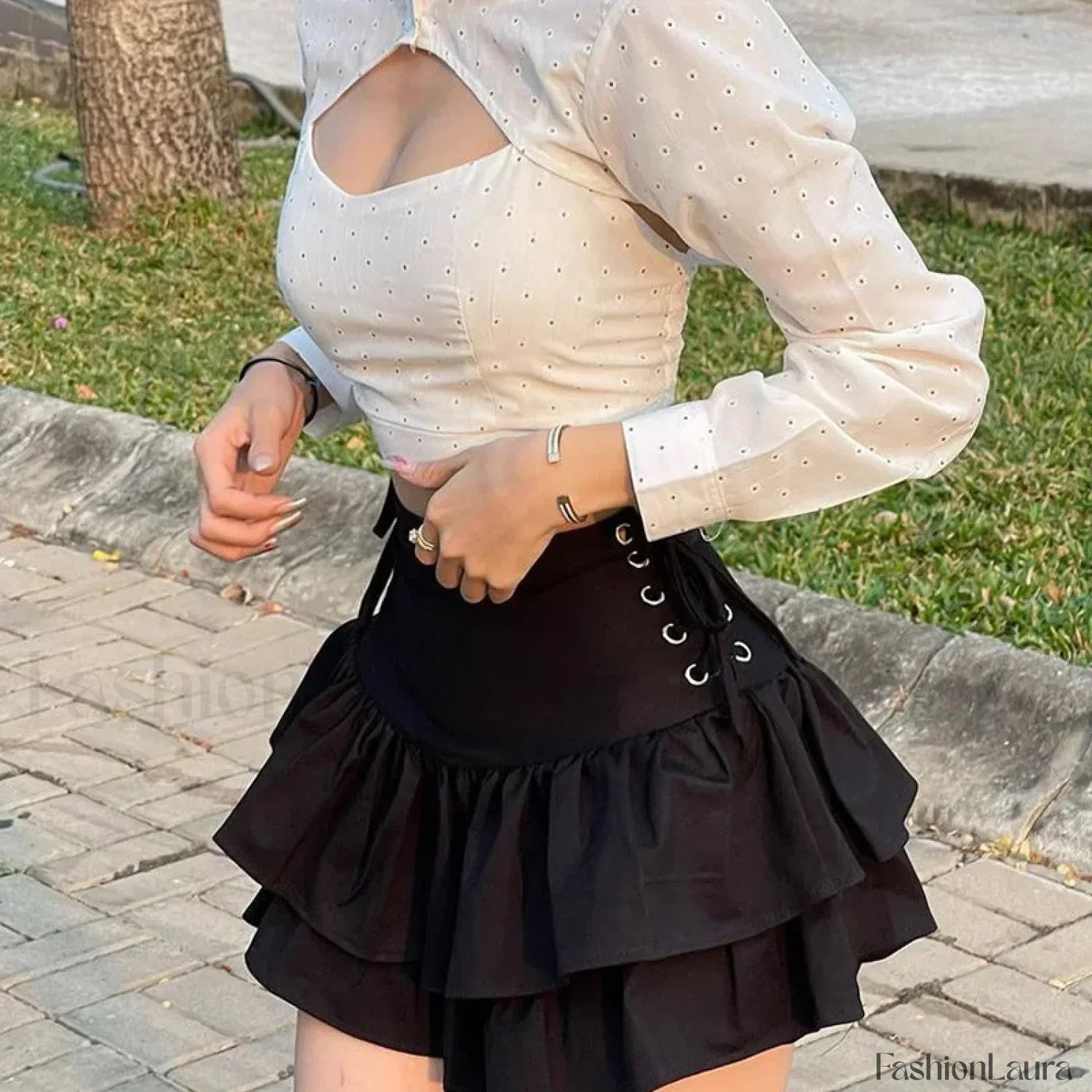 Gothic Cute Lolita Cake Mini Skirt for Girls with Sweet Lace Plaid