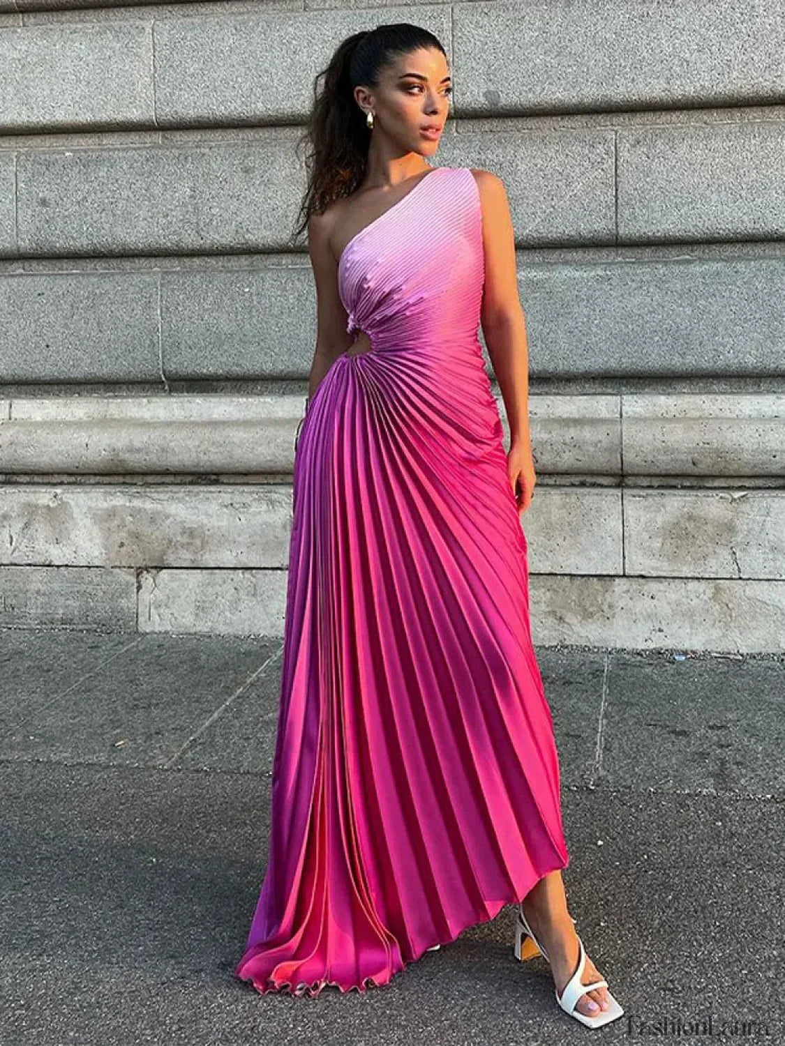 Gradient Pleated Shoulder Maxi Dress