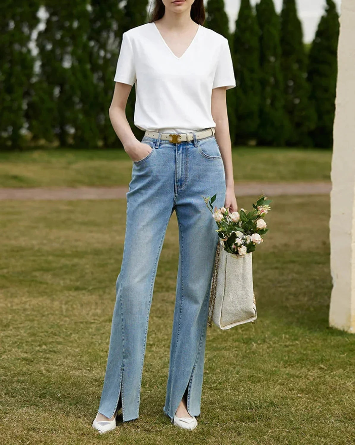 Hollow Out V Neck T Shirt White / S