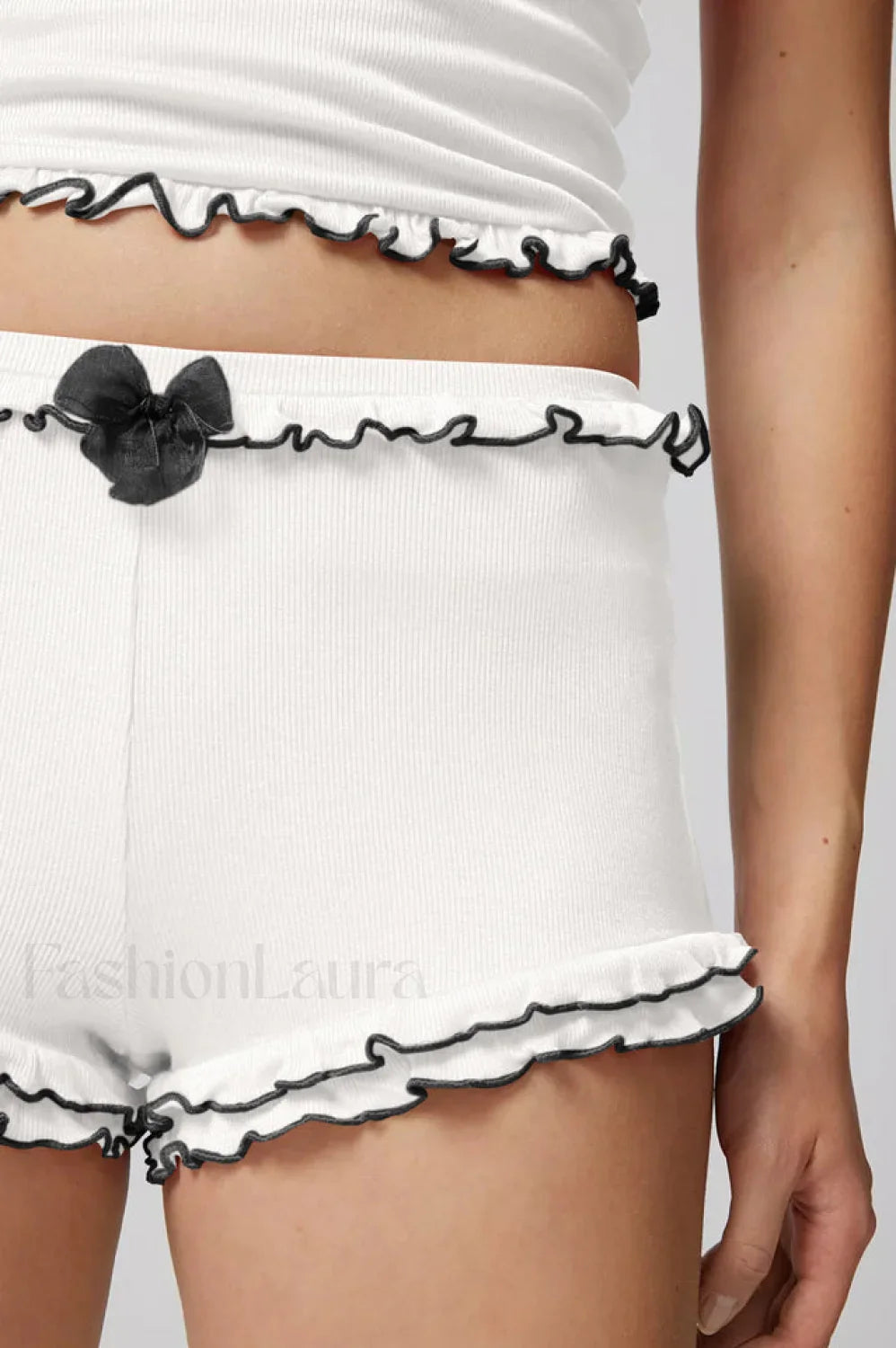 Idalia Corset Top Charming + Shorts Set