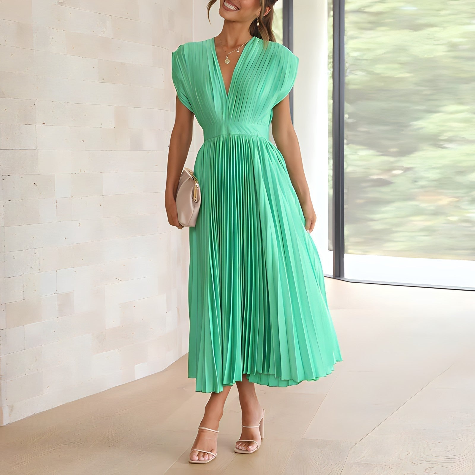 Manuela Chic Dress Designer Edit