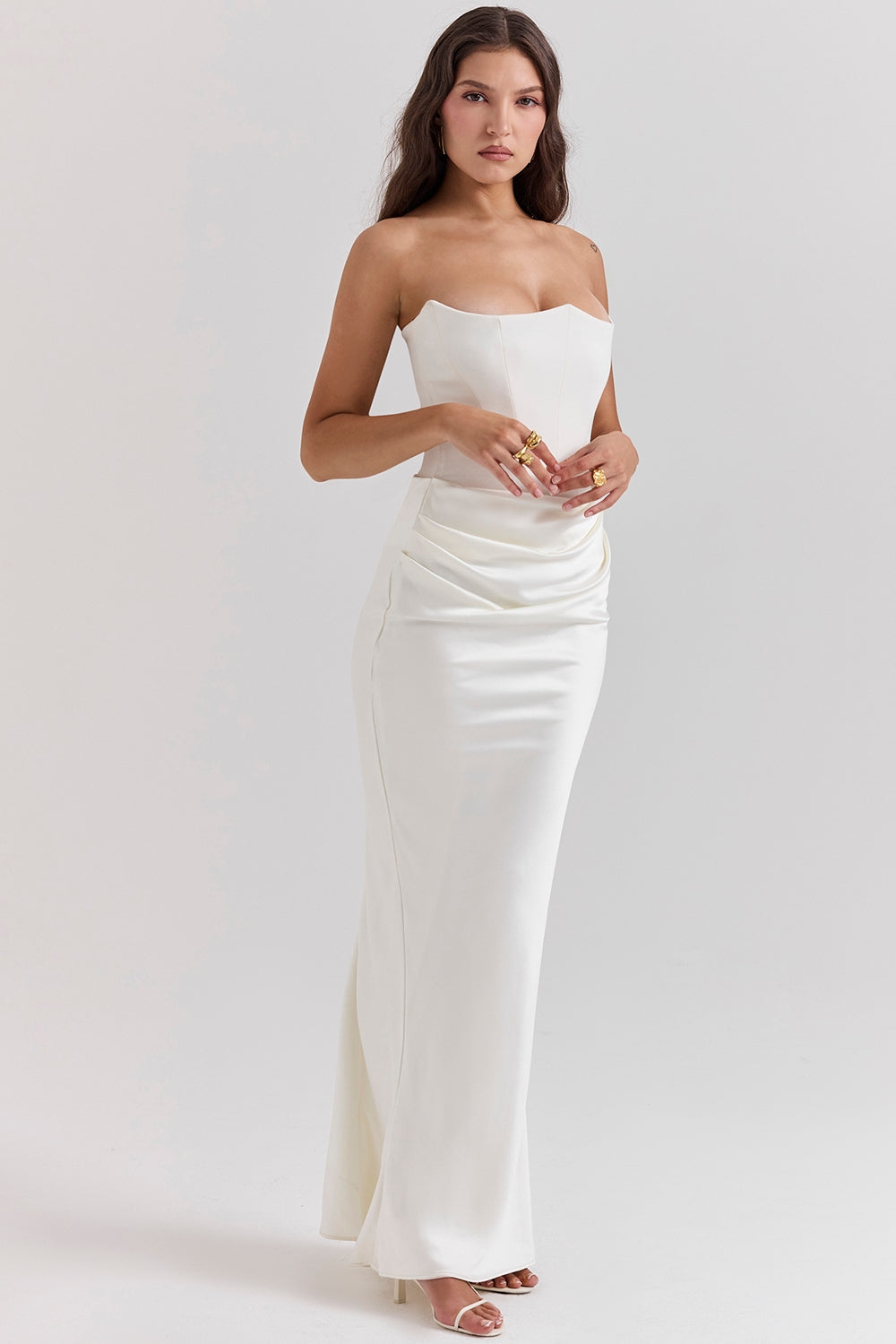 Rosario Aesthetic Deluxe Maxi Dress Chic Silhouette Collection
