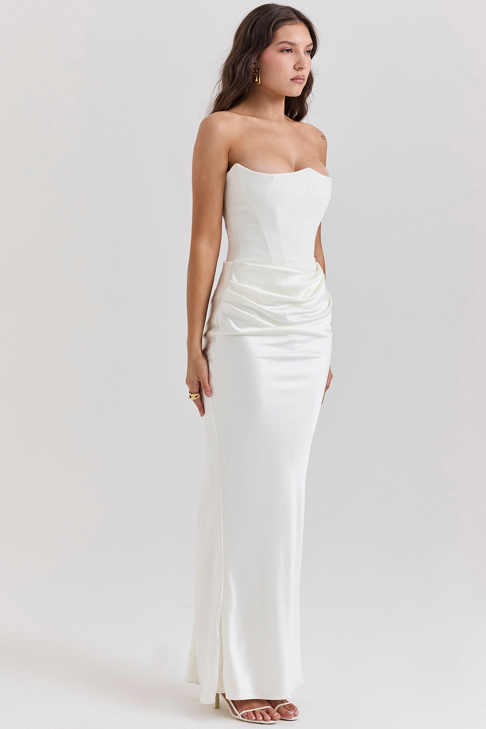 Rosario Aesthetic Deluxe Maxi Dress Chic Silhouette Collection
