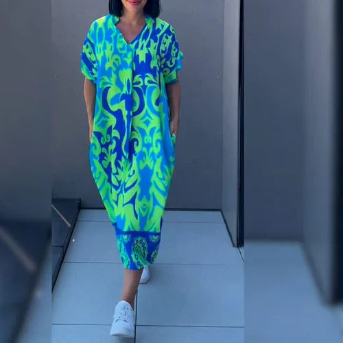 Gabriella – Figure-Flattering Floral Dress Light Blue