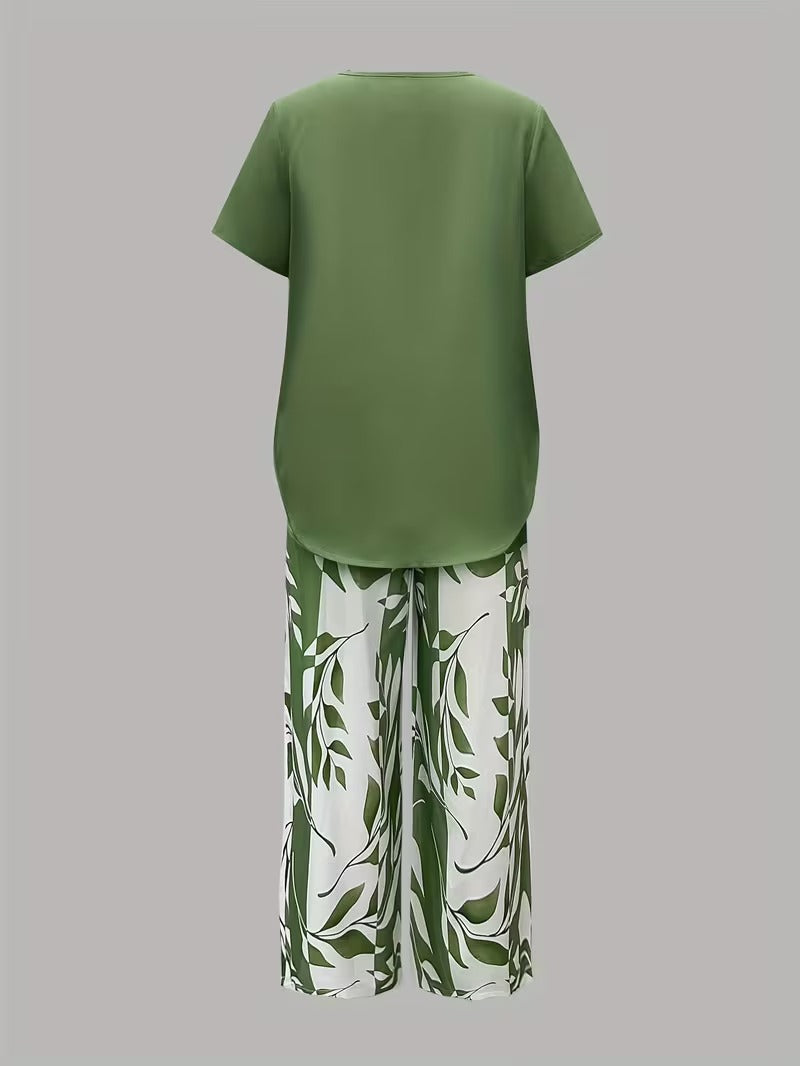 Short Sleeve Top and Leaf Print Cropped Pants Two Piece Set