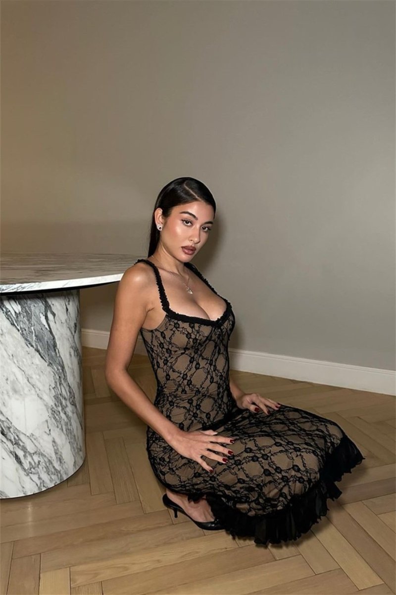 Floral Lace Ruffle Maxi Dress