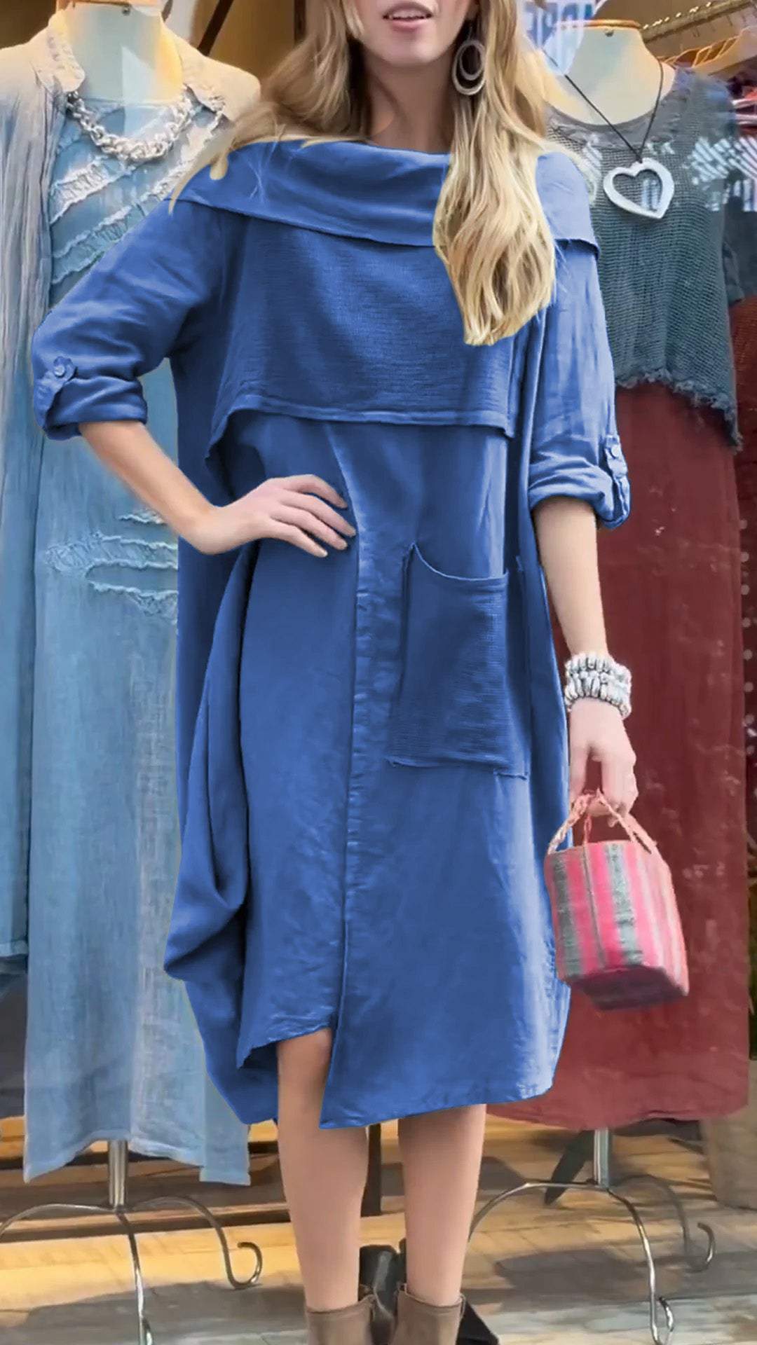 Relaxed Dress Inspired by Contemporary Streetwear Fashion 4